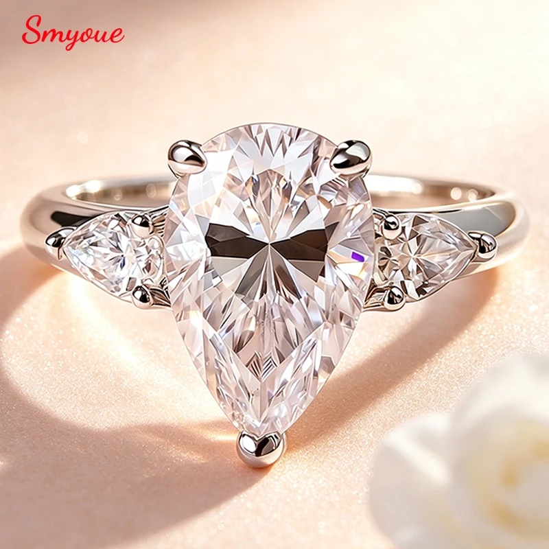 Smyoue 1-4CT Pear Cut Certified Moissanite Rings for Women 3 Gems Classic Wedding Promise Band 925 Sterling Silver Plated 18K
