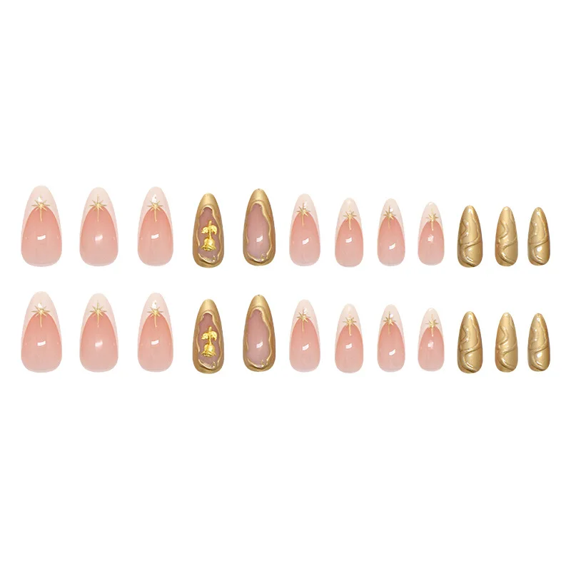 Рисунок 5 - Типсы с дизайном Французские накладные