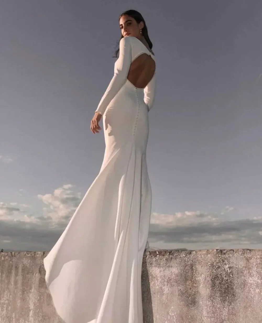 Abiti da sposa eleganti a maniche lunghe 2025 Abito da sposa civile Abito da sposa Sirena da donna Perle senza schienale Festa di nozze Personalizzato