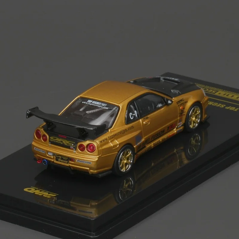 Inno em estoque 1:64 topo secreto nissan skyline r34 gtr ouro diecast diorama modelo de carro coleção brinquedos em miniatura