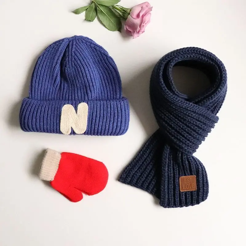 Baby hat Autumn/winter children\'s hat scarf set boys and girls warm ear protection cute woolen hats