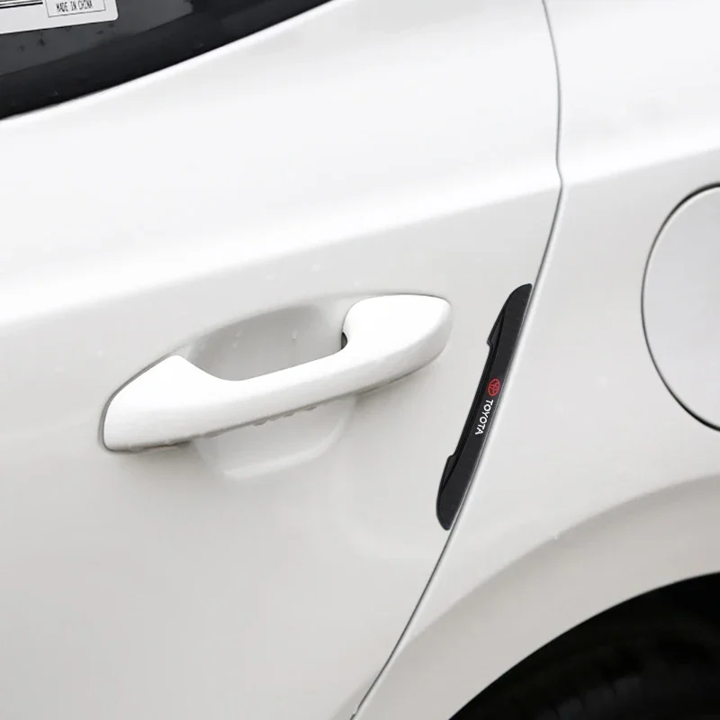 Рисунок 5 - автомобильные наклейки для защиты