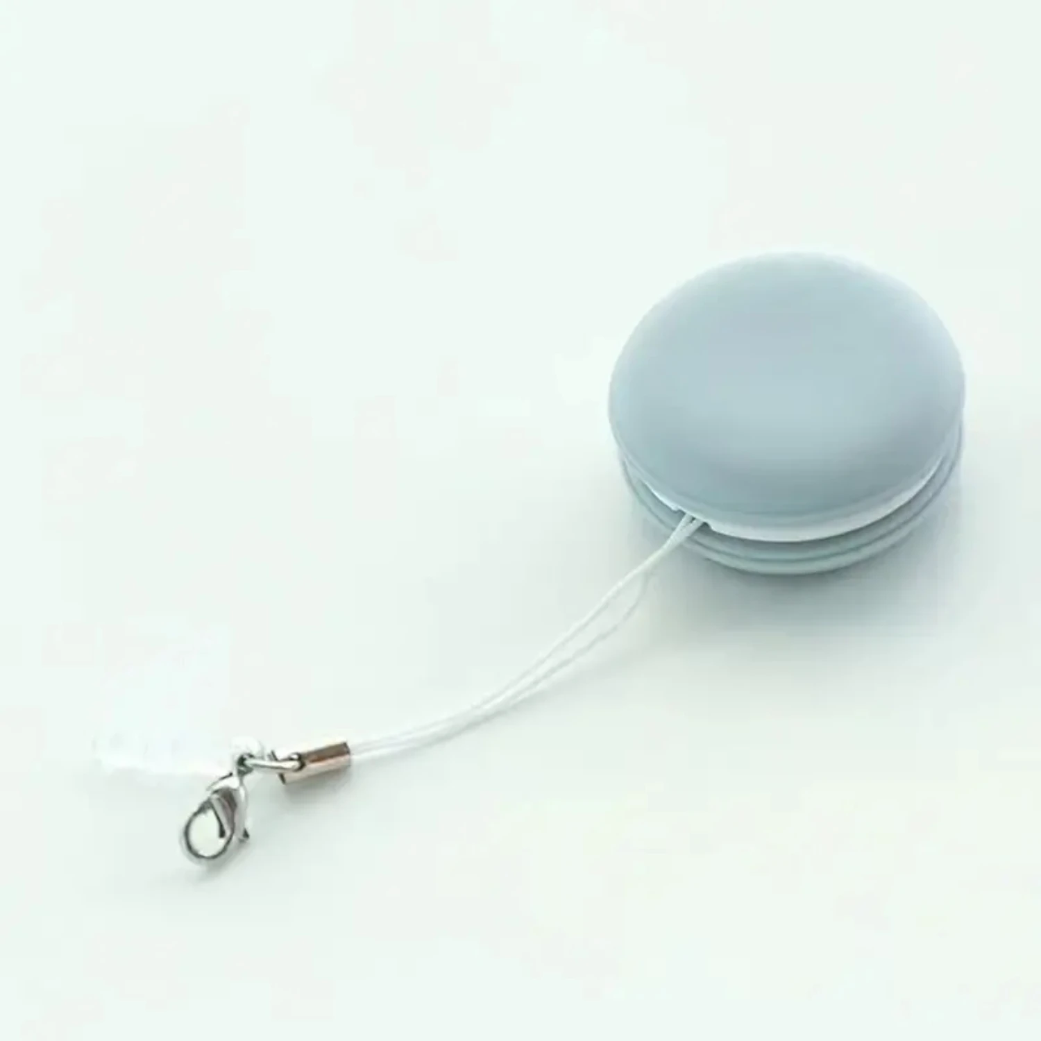 

Top-Selling Gentle Antibacterial Wet Wipe for Cleaning Mobile Phone Screen - Adorable Macaroon-Shaped Design with PP & Silica Ge
