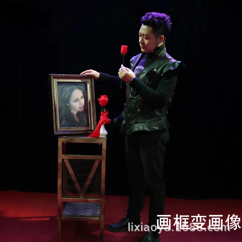 

Portrait To Newspaper Magic Tricks The picture frame changes into a portrait Professional Magician Stage Illusion Gimmick Props