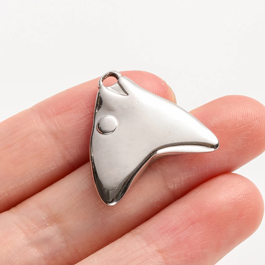 6 Stück stahlfarbene Meerestier-Anhänger, Fisch- und Muschel-Charms aus Edelstahl für die Schmuckherstellung, Schlüsselanhänger-Material – Detail 7