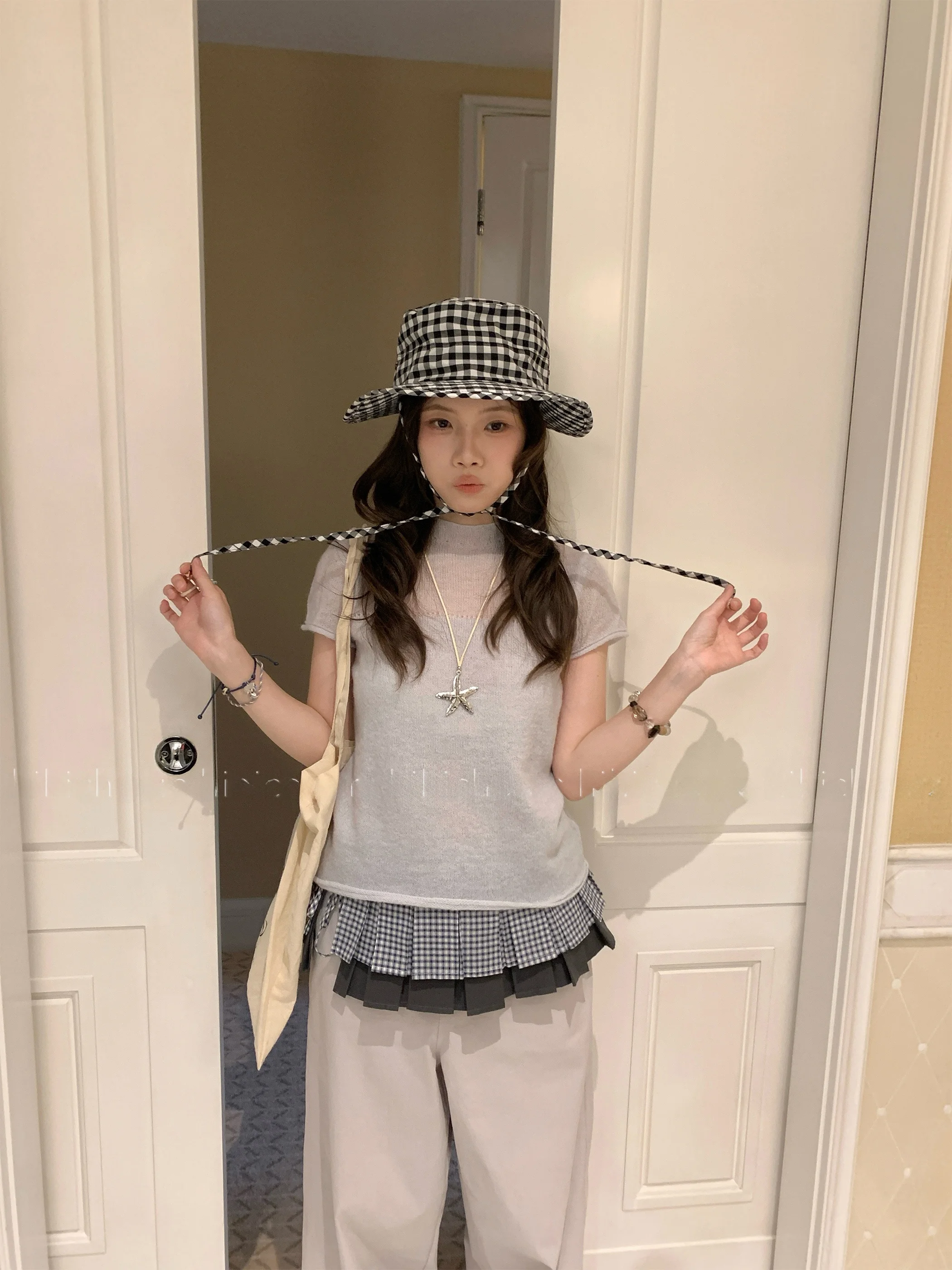 

Loose Fit Short Sleeve Knitted Sweater Women's Casual Style Spring Fashion Layering T-Shirt Comfortable Breathable Knitwear