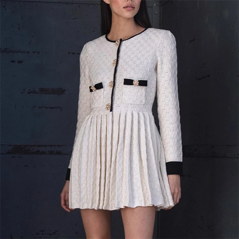 2024 autumn new women\'s knitted diamond button long-sleeved dress y2k high quality fashionable and elegant pleated A-line skirt