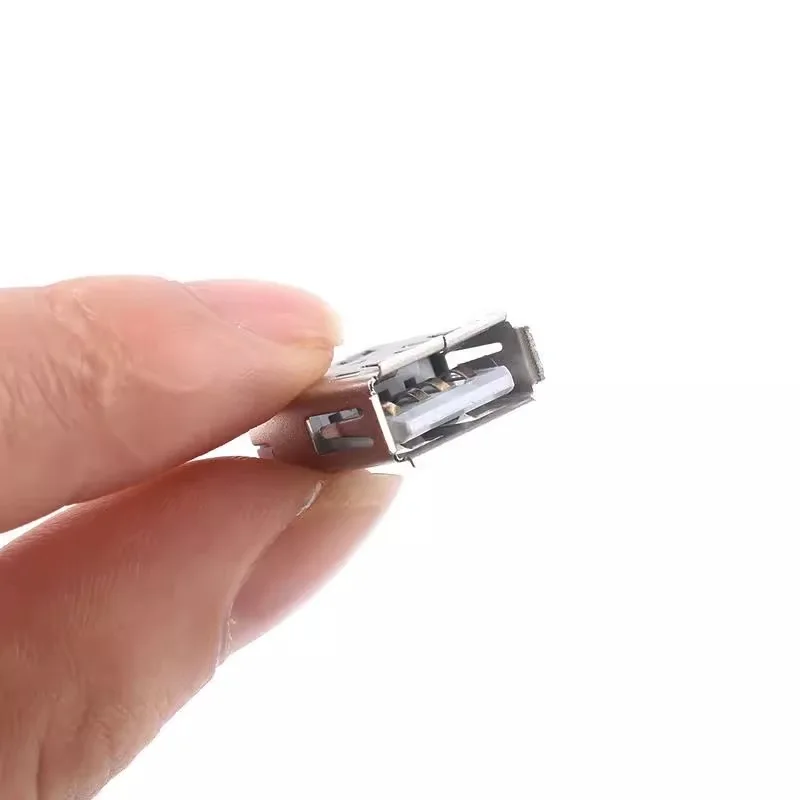 DIY USB 2.0 Type A Male/Female  4 Pin Plug Socket Connector  Soldering Plug Socket With Black Plastic Cover for Fast Charging