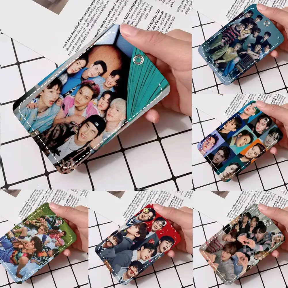 

Кожаный брелок-картхолдер EXO для карт доступа и ключей