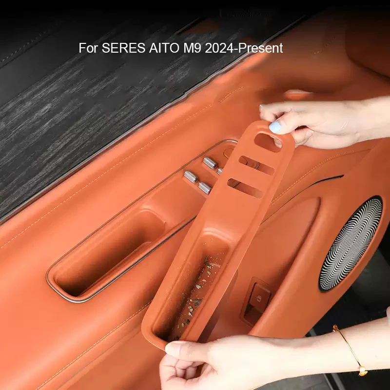 

Автомобильный держатель для стакана с водой, силиконовая накладка с беспроводной зарядкой для SERES AITO M9 2024-2026, защитный чехол из искусственной кожи с автоматическим центральным управлением