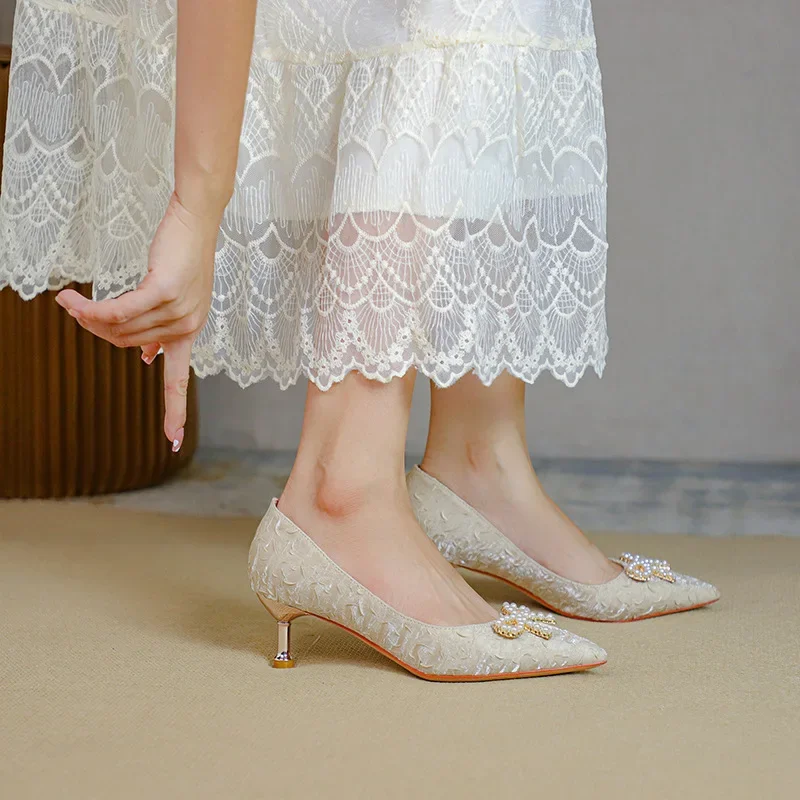 

Размер 31–44, женская обувь на среднем каблуке 5 см с острым носком на низком каблуке-шпильке, синий, черный, бежевый, на тонком каблуке