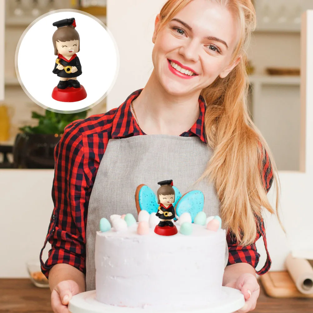 

Doctor Girl Resin Cartoon Home Bedroom Decor Graduation Gift Cake Topper Dessert Table Adornment Student Party Supply