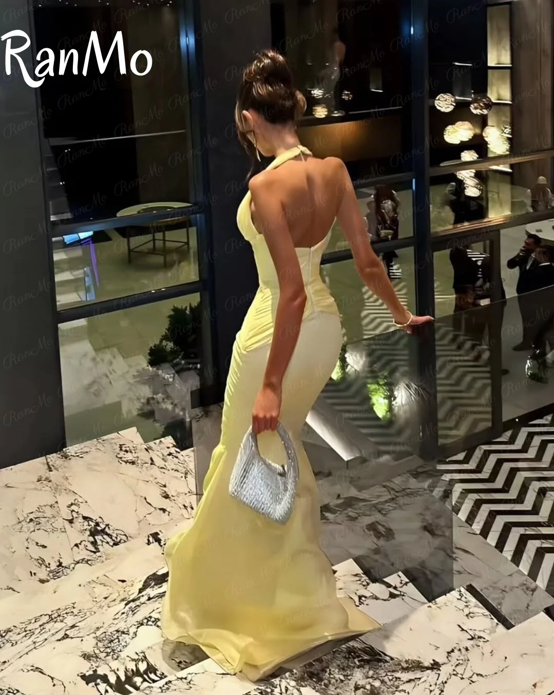 Ranmo 2025 セクシーなマーメイドウエディングイブニングドレスサウジアラビアホルターネック背中の開いたパーティードレス女性カクテルウエディングドレスカスタマイズ