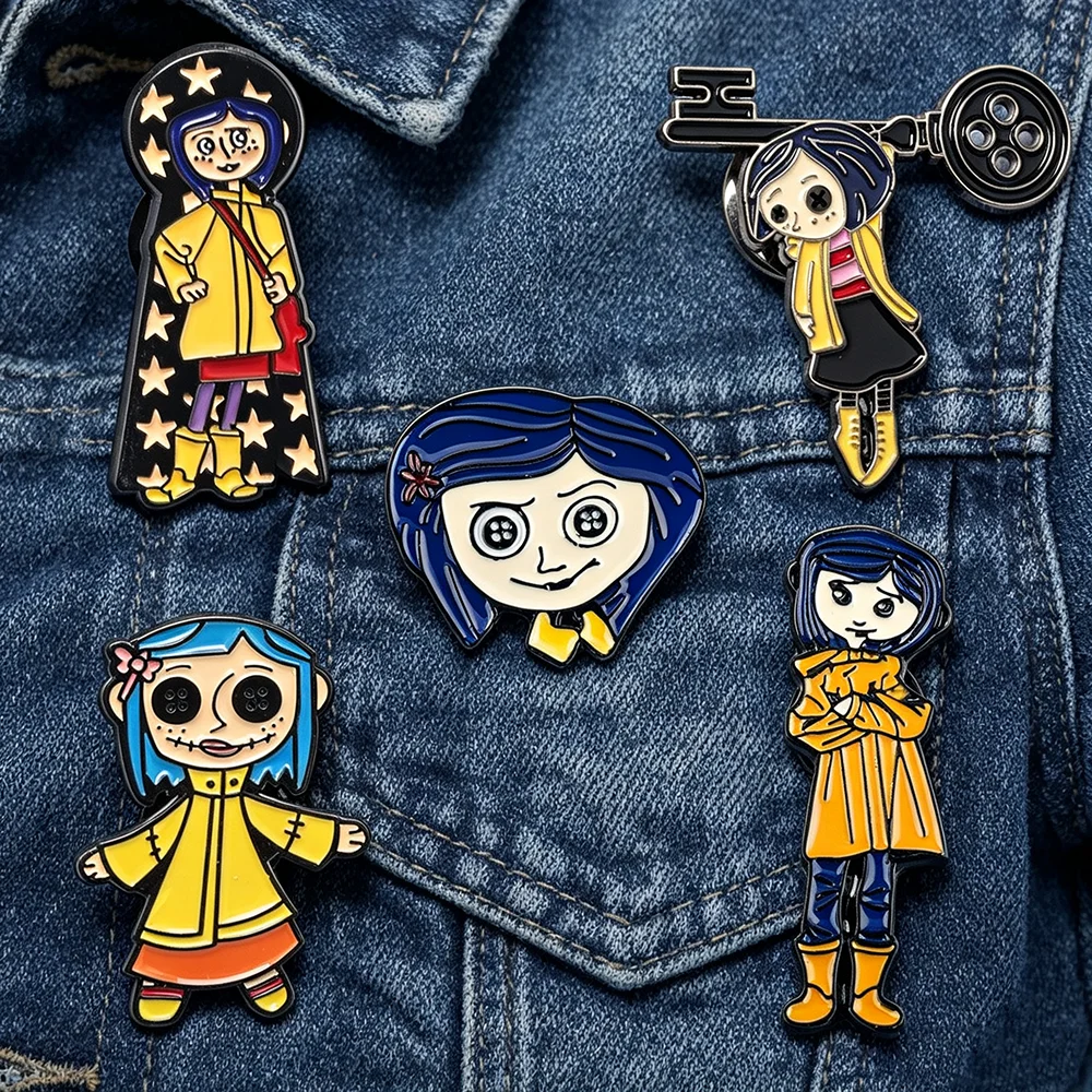 5Pcs/Set Anime Horror Movie Ghost Mom Enamel Brooches Backpack Lapel Metal Badge Clothing Jewelry Cosplay Halloween Gift