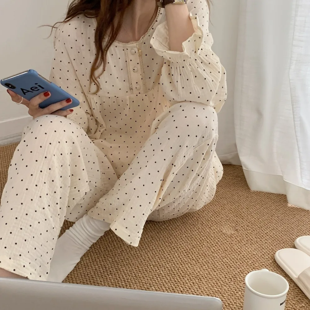 Ladies Korean Version of The Round Neck Imitation Cotton Wrinkled Cloth Pajamas Home Wear  Ms. Long-sleeved Long Pants Loose Set