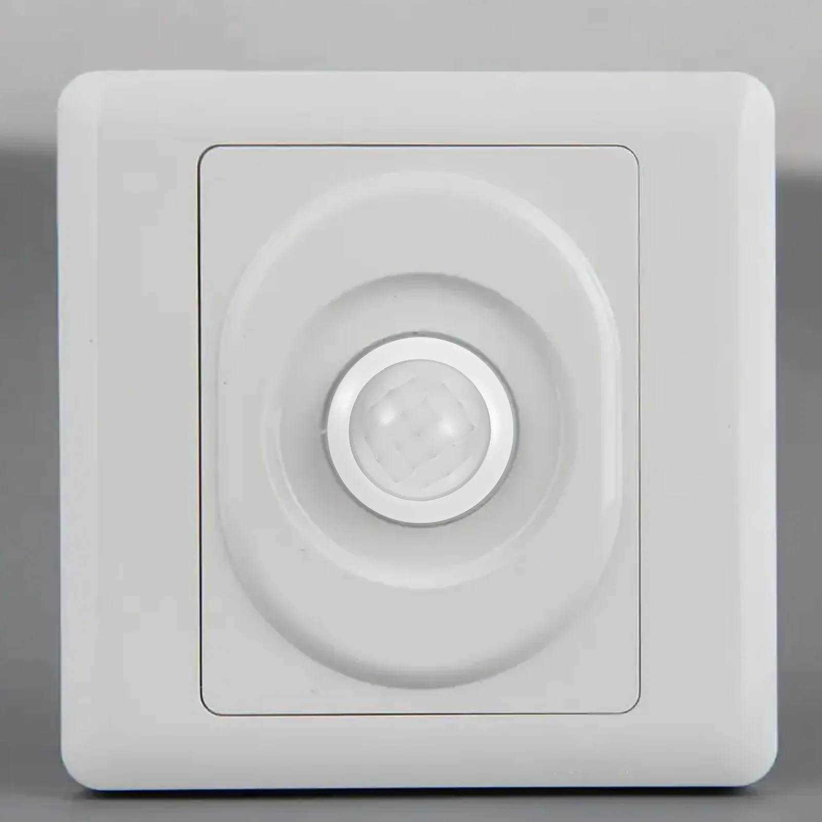 حساسية عالية 180-260ma محس حركة مفتاح الإضاءة Pir الجسم الاستشعار DC9V-60V داخلي في الهواء الطلق