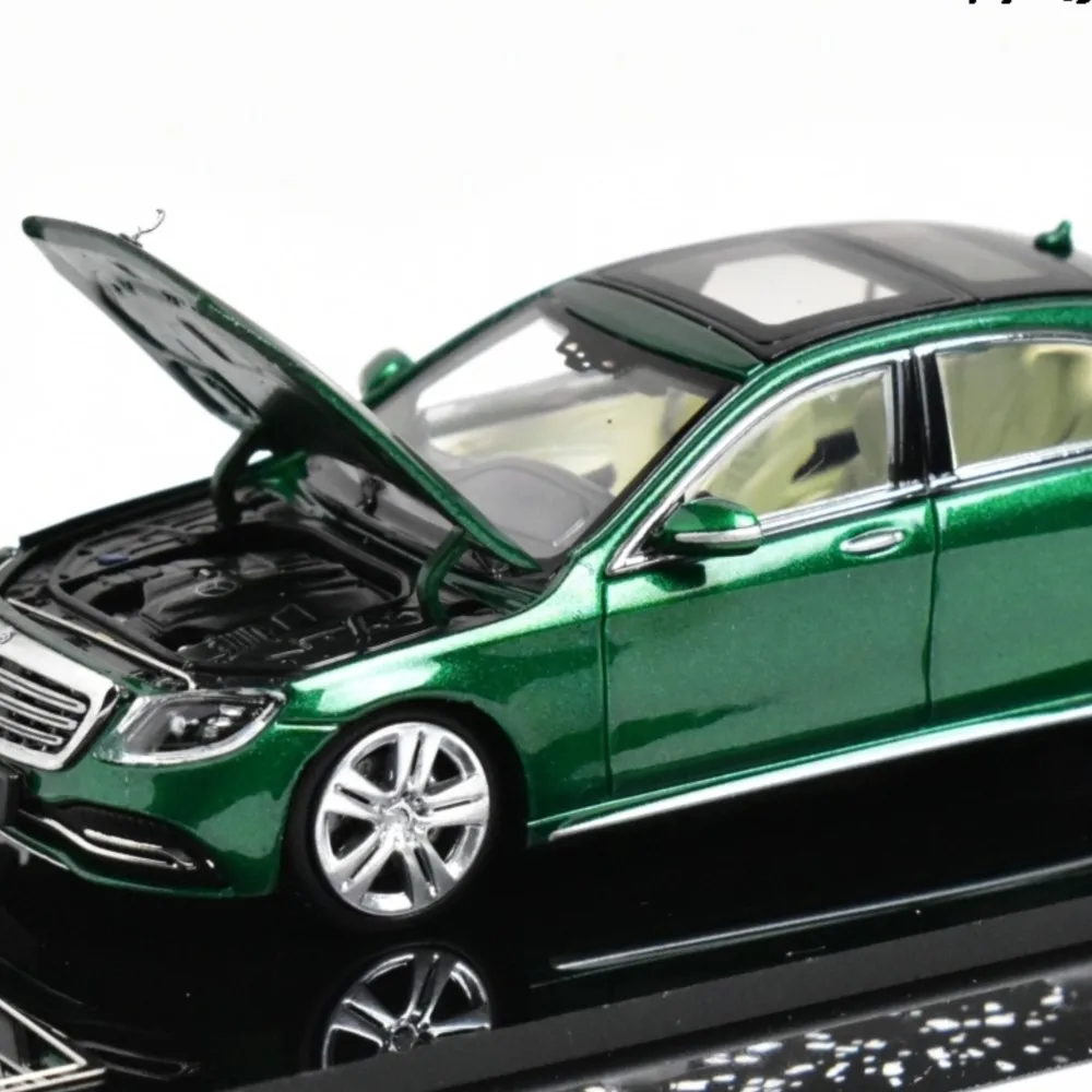 Model Glory 1:64 Prezenty dla nastolatków S320L W222 Model samochodu odlewany ciśnieniowo