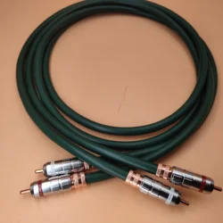 Pair high quality furutech FA-220 OCC HiFi Audio Signal Cable RCA Tube Amplifier CD Cable with cmc OFC conductor RCA plug