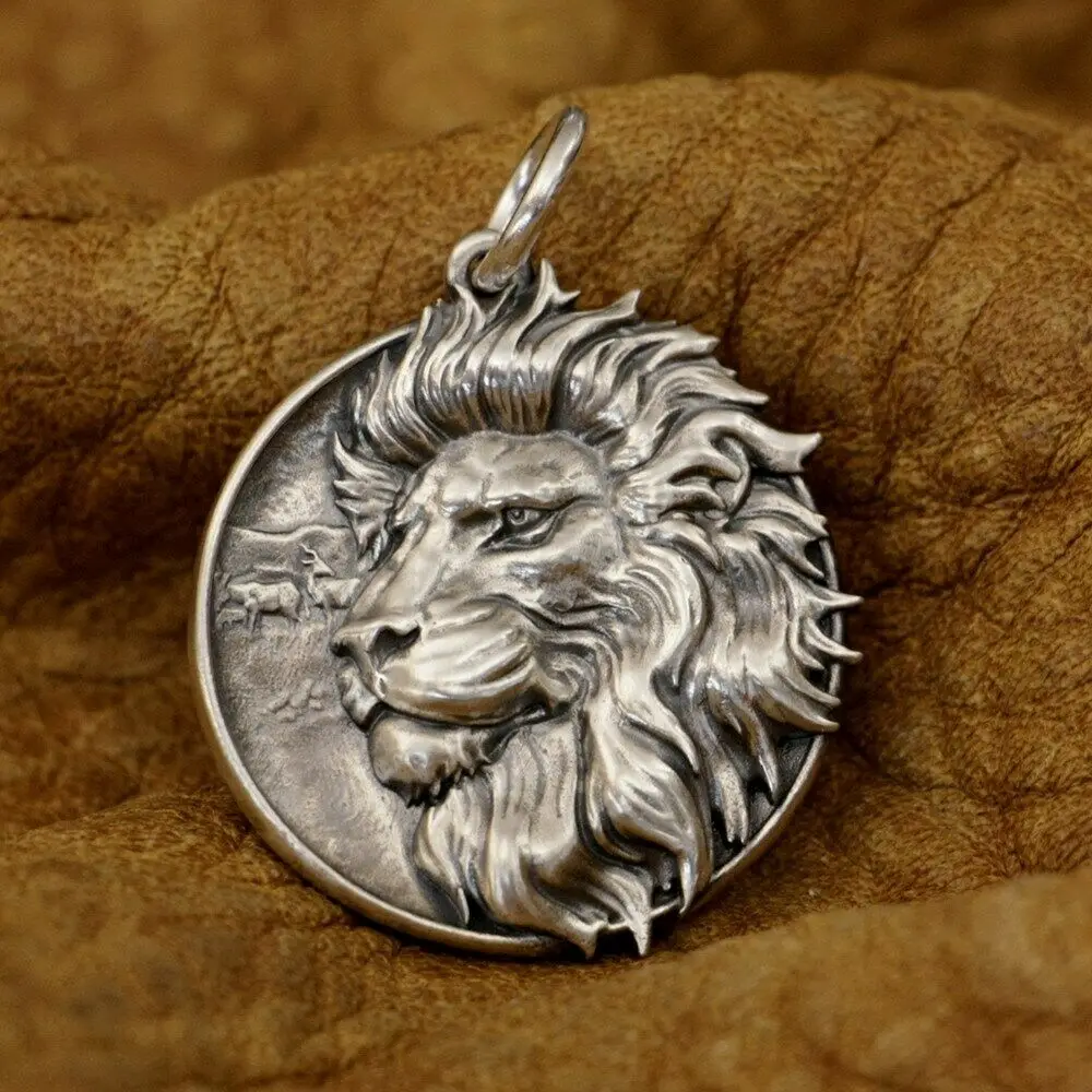 LINSION Embossed Lion Pendant 925 Sterling Silver Mens Rock Pendant TA337 JP