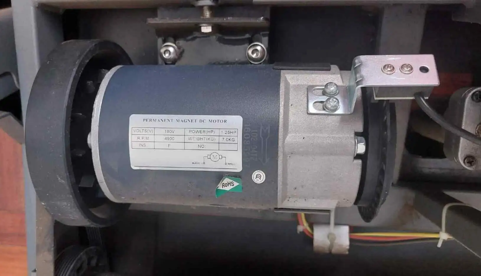 Treadmill dc motor 180v dc 1.25hp 4900rpm