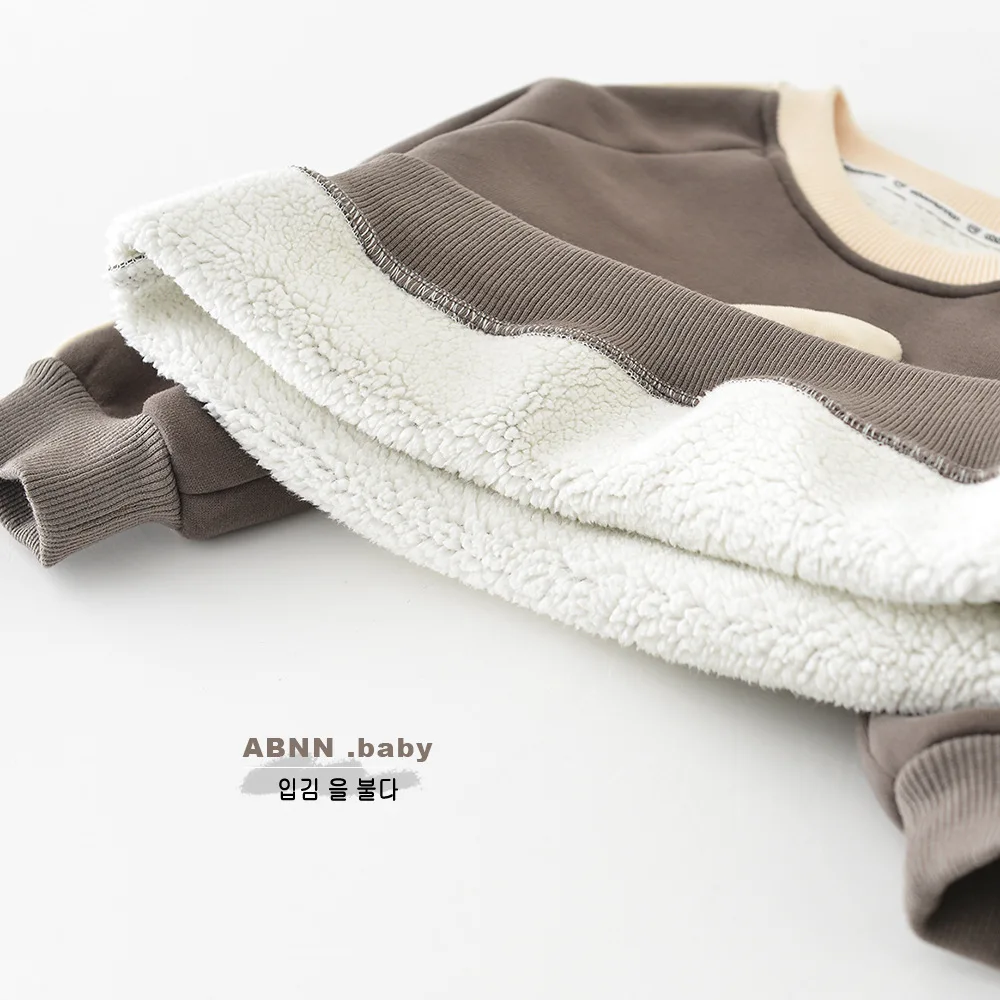 2025 شتاء جديد طفل ملابس طويلة الأكمام مجموعة الفتيان فتاة بلوزة من الصوف + السراويل 2 قطعة دعوى الرضع زائد المخملية سميكة الدافئة وتتسابق