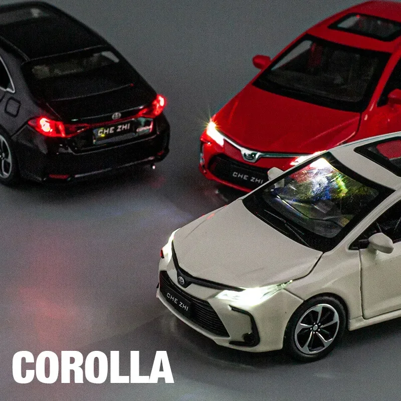 1:32 TOYOTA Corolla Alloy Car Diecasts & Toy Vehicles Model samochodu Dźwięk i światło Zabawki samochodowe na prezenty dla dzieci A705