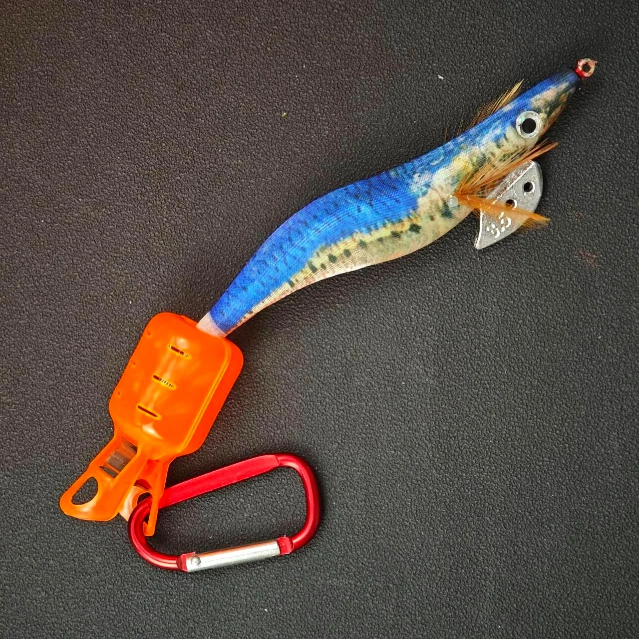 10pcs Squid Jig Hook Protector Case Safety Wood Shrimp Lure Covers with Carabiner Fishing Tackle Accessories Hook Caps view 6