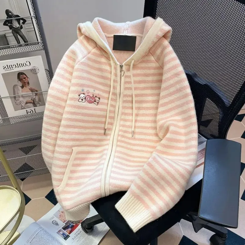 

Красочный полосатый свитер с капюшоном в японском стиле Sweet Academy, кардиган унисекс, весенне-осенняя вязаная куртка