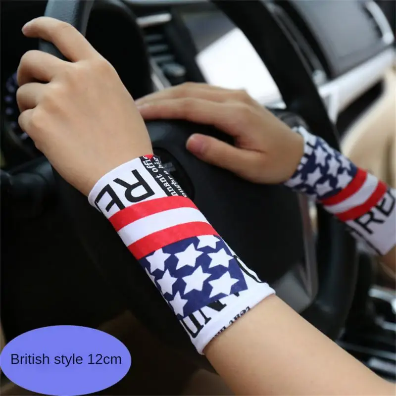 Beautiful Lightweight Comfortable Sports Protectors Breathable Close Fitting Wrist Protectors Cool Fabric Bracer No Curling