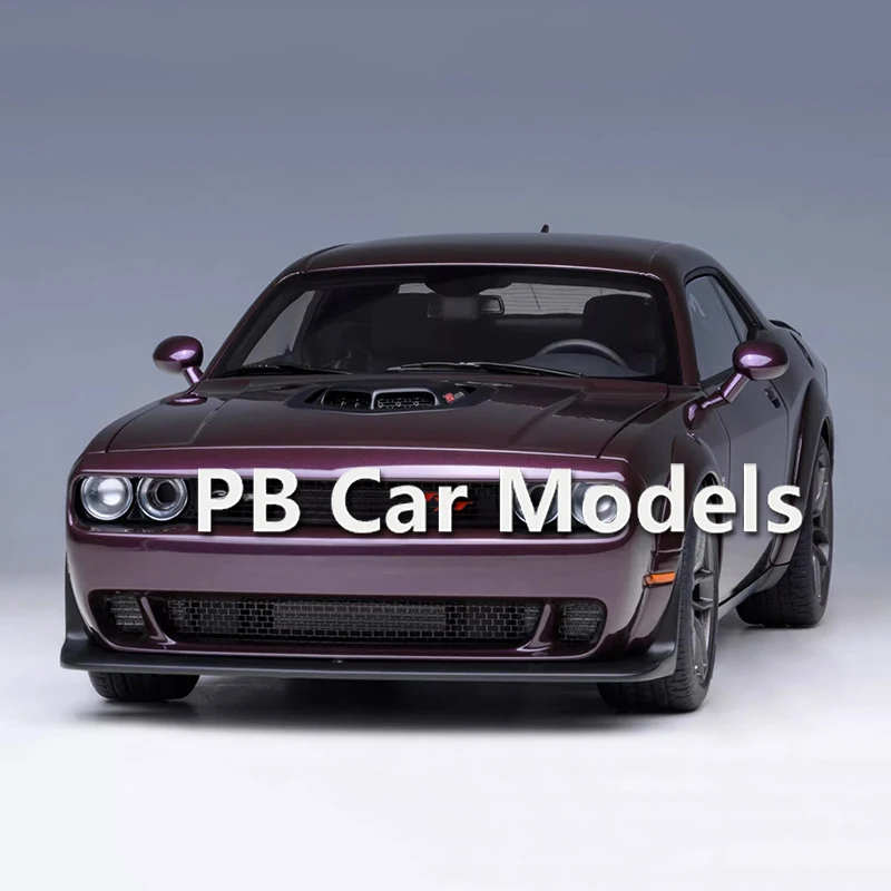 AUTOArt 1:18 Challenger 2020R/T SCAT PACK WIDEBODY Wide Body Model