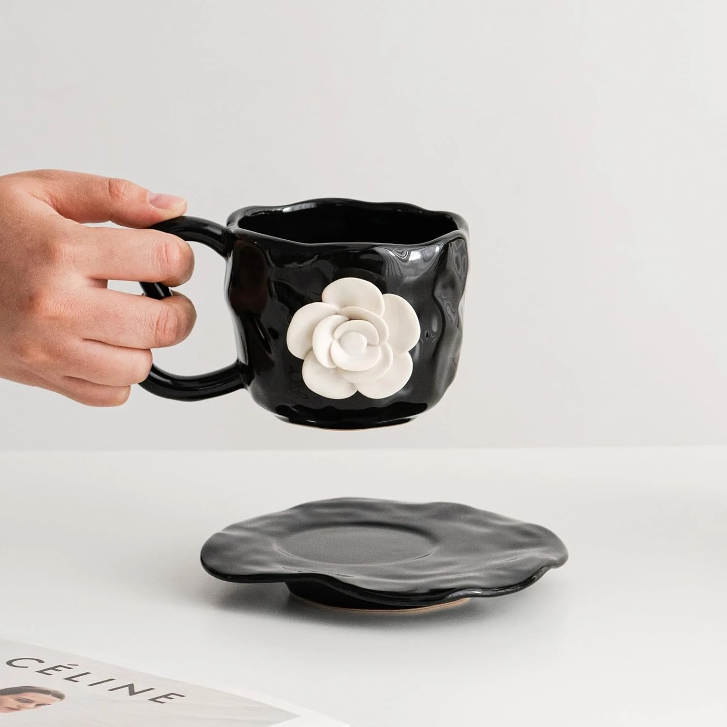 

Elegant 3D Black Camellia Flower Ceramic Coffee Mug Tea Cup Set with Saucer and Stainless Steel Spoon - 13oz 380ml