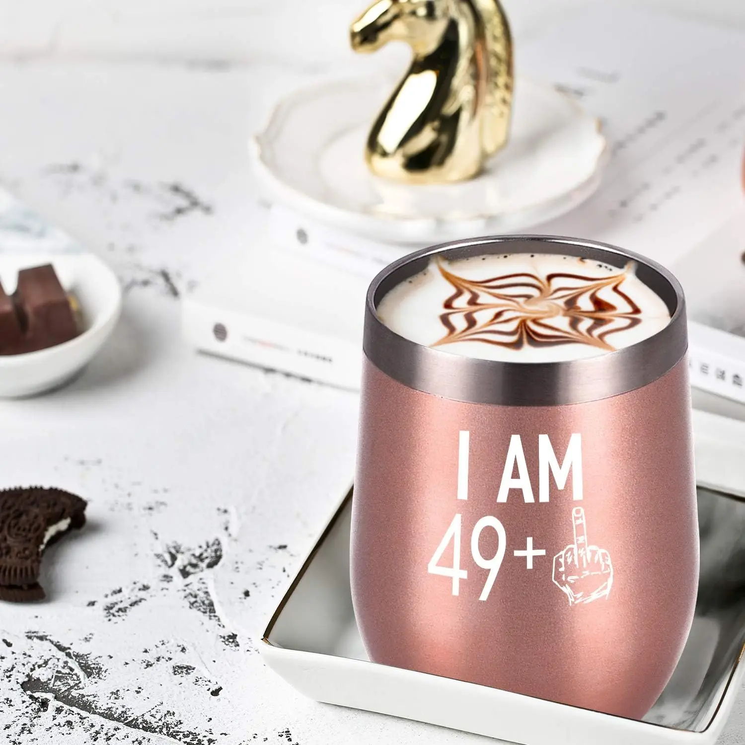 49 Plus One Middle Finger Wine Tumbler Hadiah Ulang Tahun ke-50 untuk Wanita, Ide Hadiah Tumbler Lucu Berusia 50 Tahun untuk Istri Sahabat Terbaik