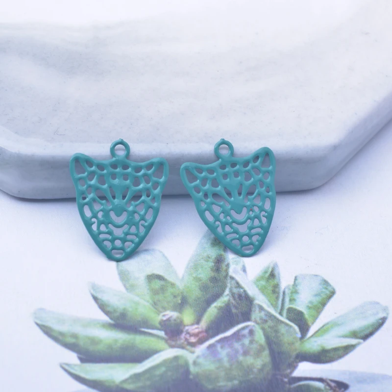 100 Stück/Lot AC12927 11*15mm Messing Leopardenkopf-Anhänger Bunte Schmuck-Ohrring-Zubehörteile – Detail 13