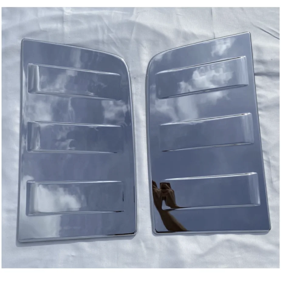 

FOR NISSAN UD CD4 QUON Truck Chrome Bedroom Decorative Panel