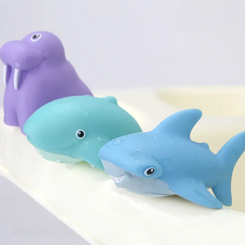 Juguetes de baño para bebés, conjunto de tiburón de natación de dibujos animados, equipo de playa, bañera de bebé, juguetes de bobinado, productos para bebés