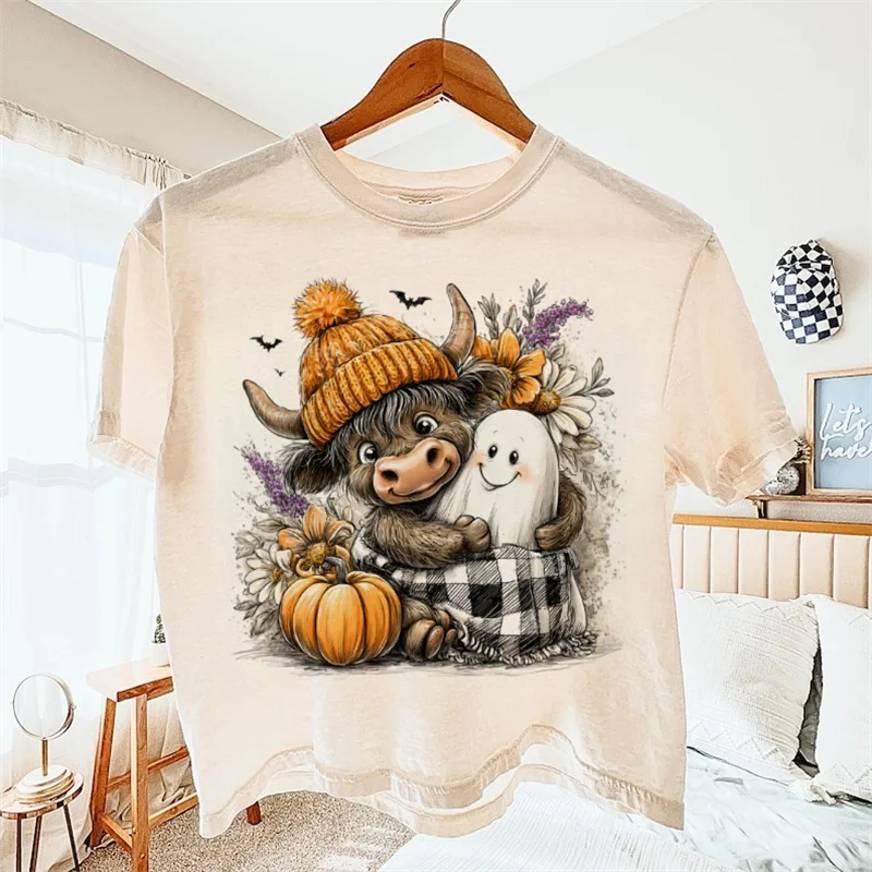 

Призрак Хайленд Корова с принтом Хэллоуин с короткими рукавами и мультяшным милым стильным топом, осенняя забавная женская белая футболка с круглым вырезом