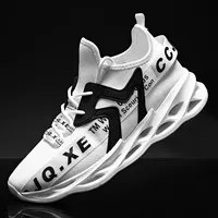 2024 Men Shoes Breathable Mesh Running Shoes Slip On Walking Sneakers For Man Tennis Sports Shoes