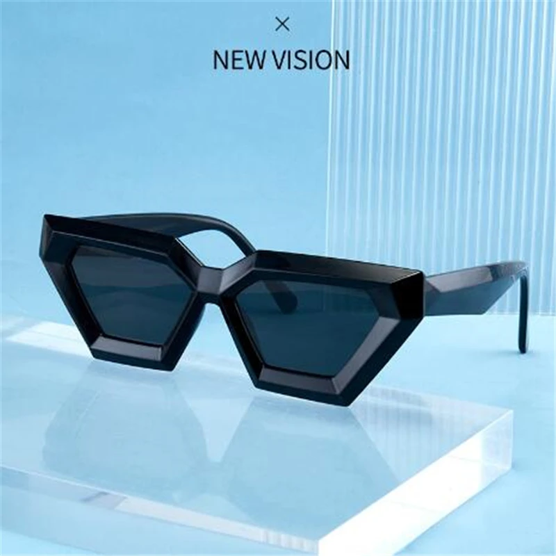 2024 Internet famous sunglasses for women and men, universal sunshades for men and women, high-quality, affordable, luxury glass