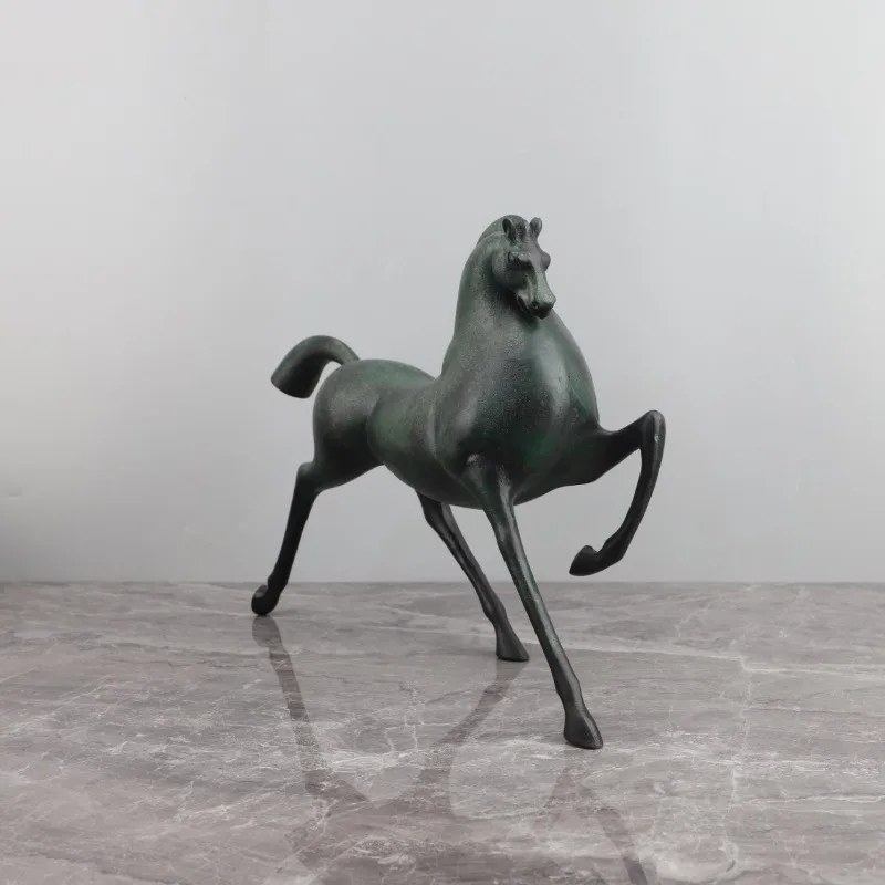 

Running Power Horse Statue Metal Decorations Desktop Decoration Creative Handicrafts Running Sculpture Room Aesthetic Decoration