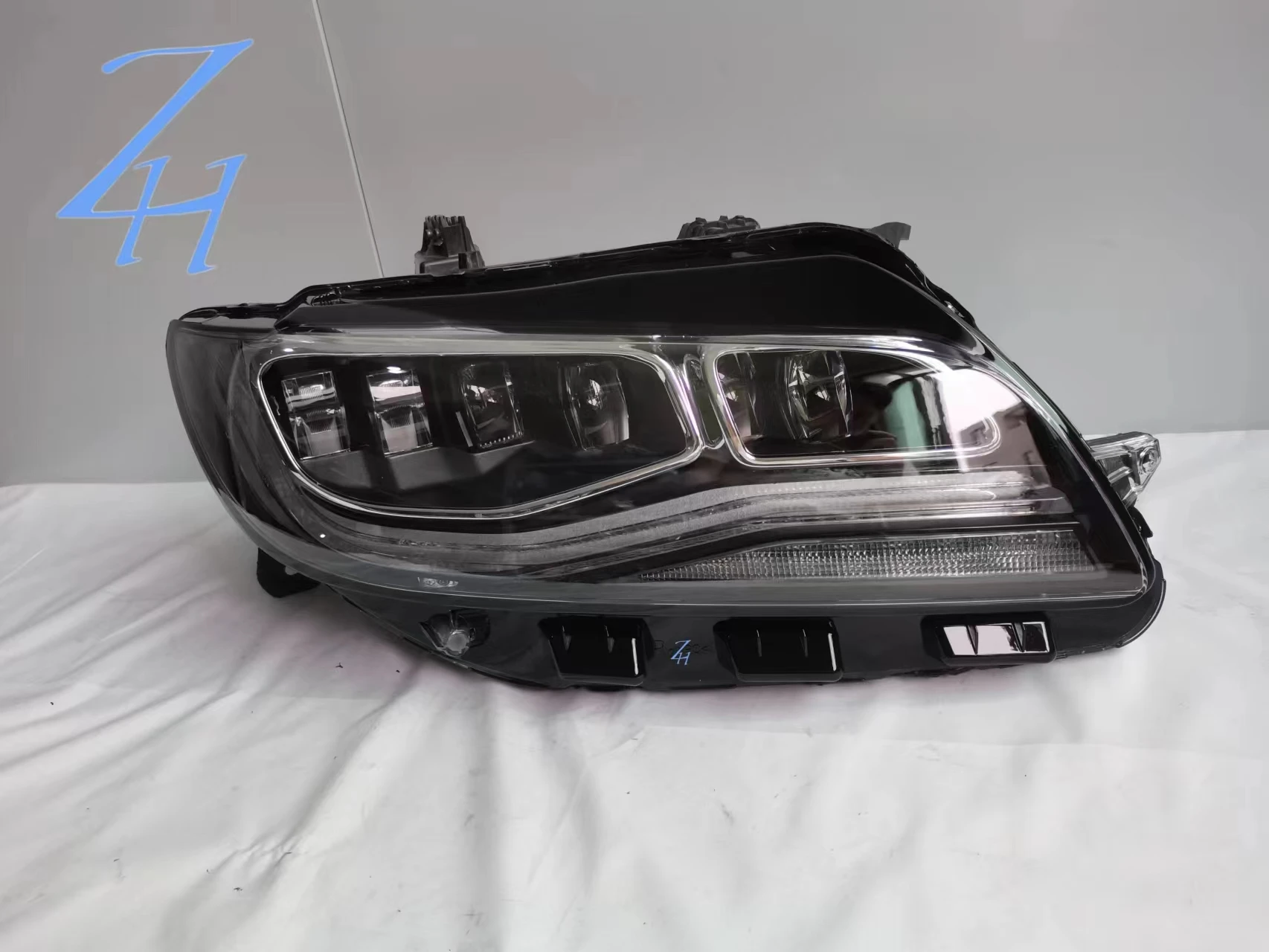 For2017-2020 Lincoln MKZ Headlight Assembly LED Automotive headlights High configuration headlight accessory driver's side origi