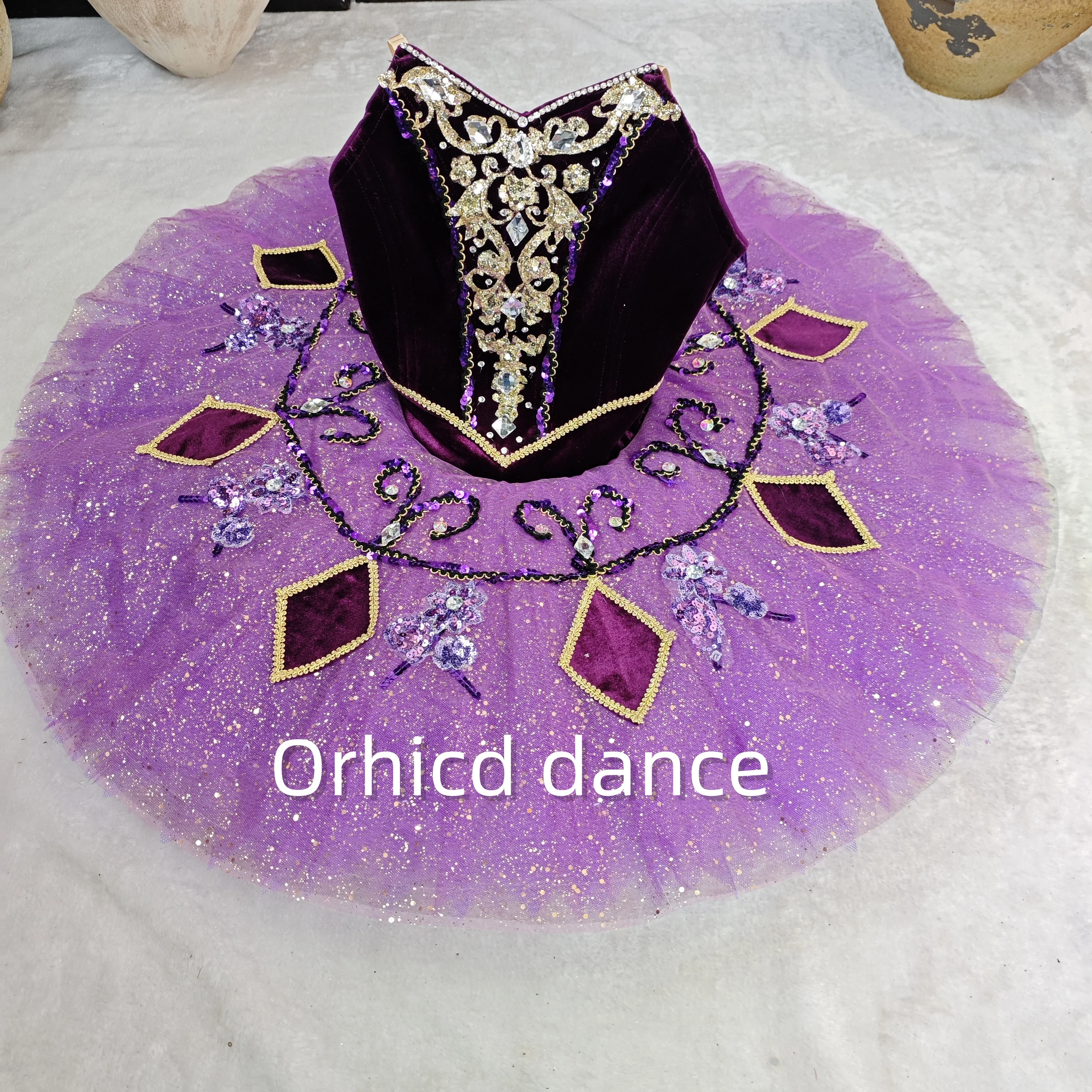 

BT01607 Высокое качество, хит продаж, уникальный дизайн, детская одежда для девочек, женщин и взрослых, фиолетовые балетные костюмы-пачки