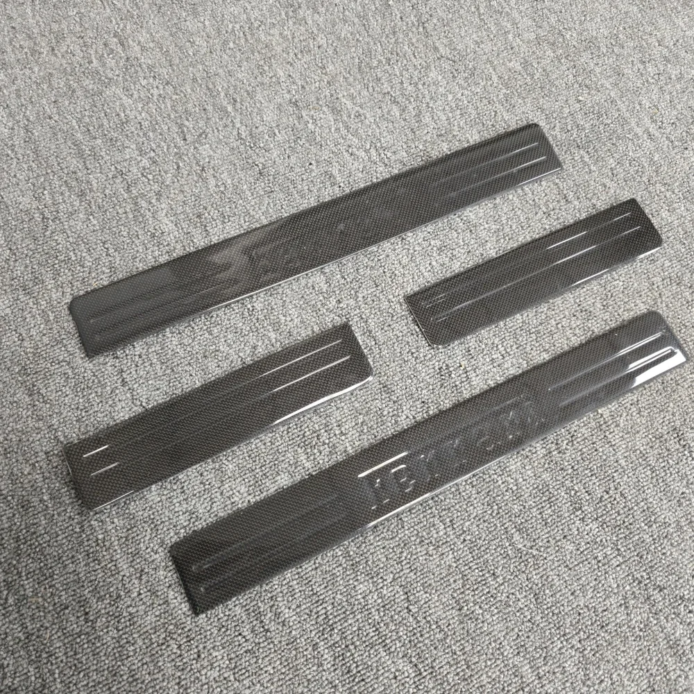 OEM Carbon Fiber Welcome Pedal Body Kit for Purosangue FUV for Modification