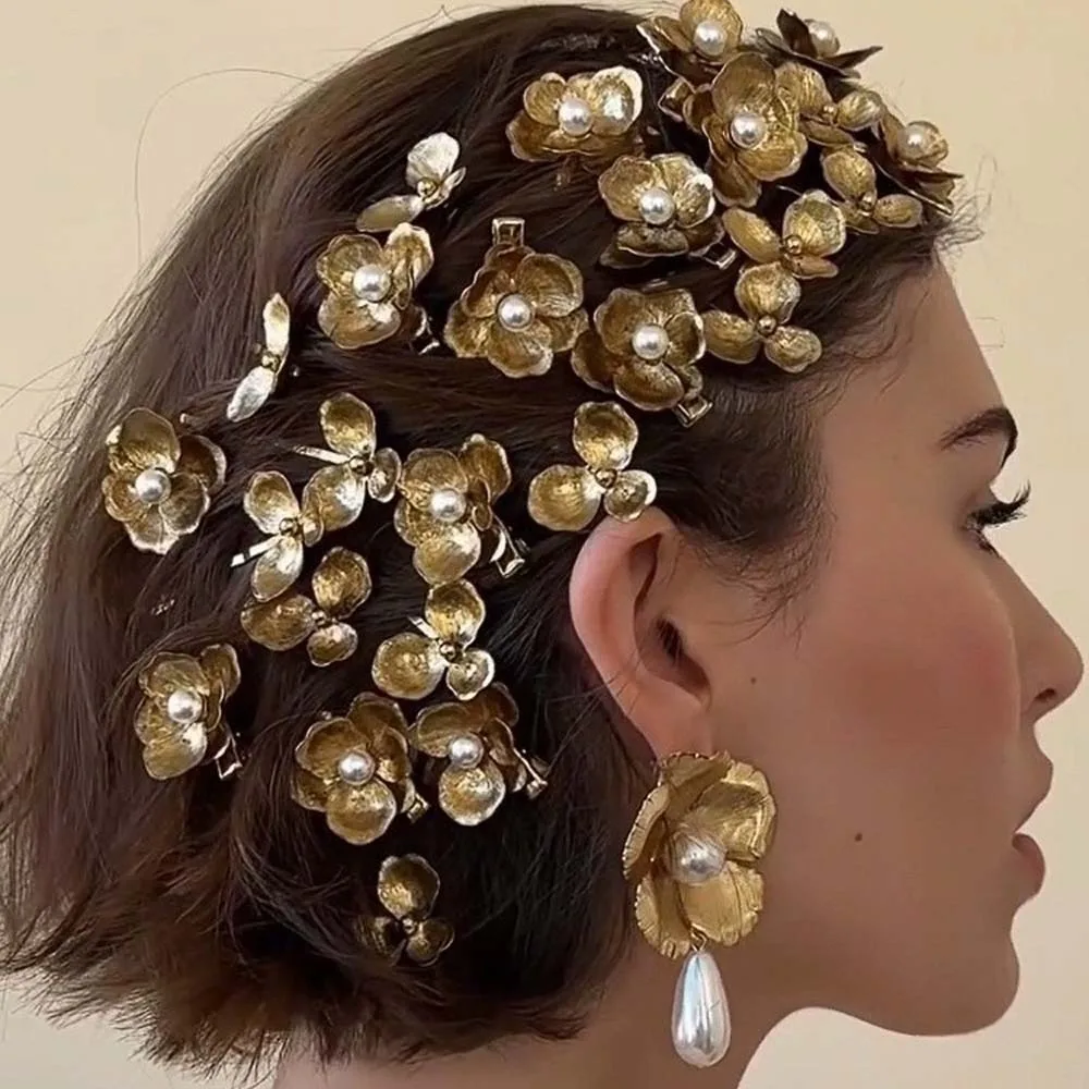

5pcs Elegant Golden Flower Hair Forks Retro French Style Pearl Side Clips Hairstyle Tools Hair Accessories Wave Alloy Barrettes