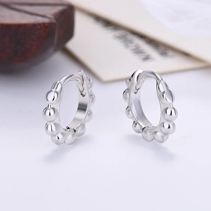 925 Sterling Silver Ear Needle Fashionable Cool Plain Circle Silver Hoop Earrings Minimalist Geometry Earrings Versatile Jewelry