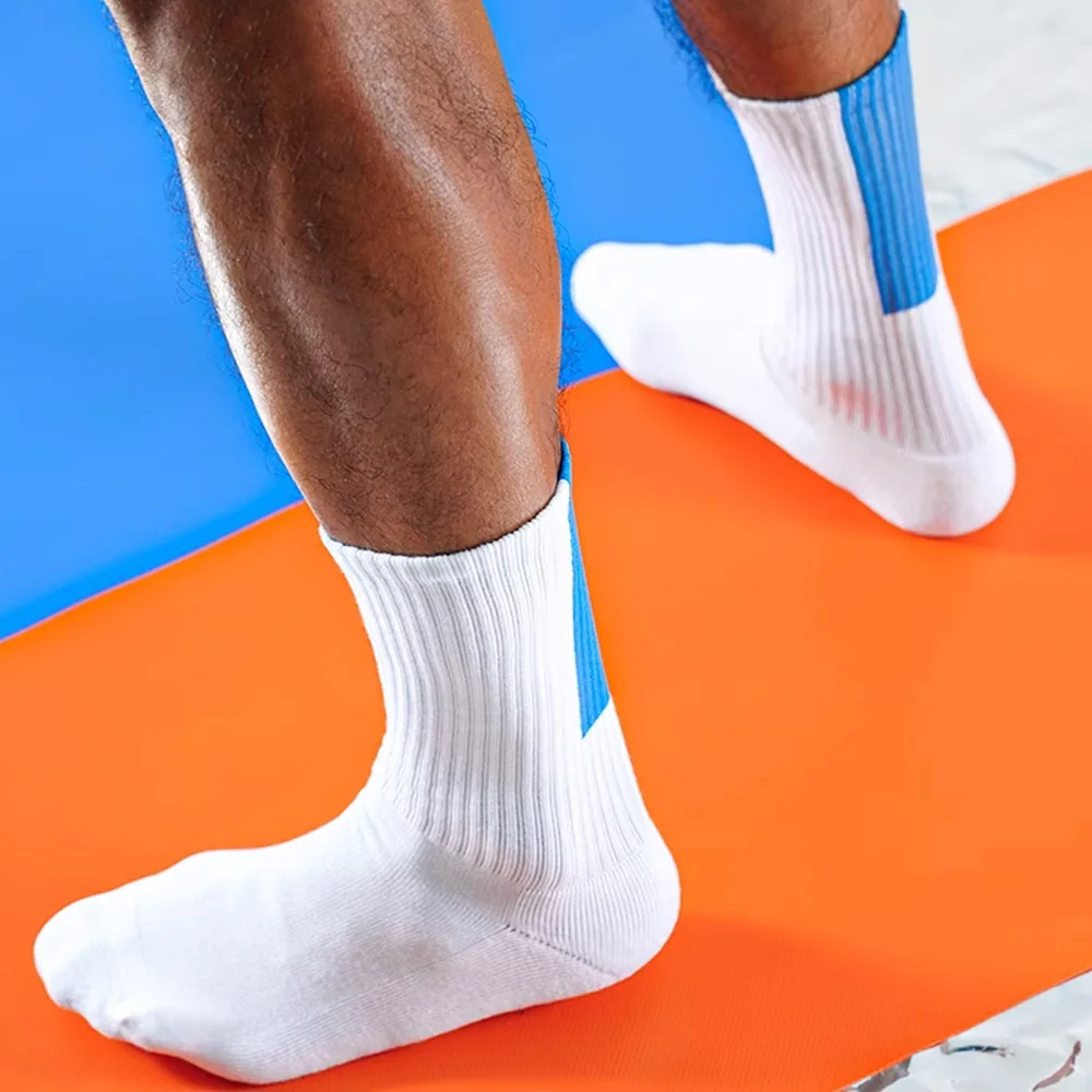 Men\'s White Tall Tube Blue Square Sports Fitness Boneless Seam Head Xinjiang Towel Bottom Cotton Socks