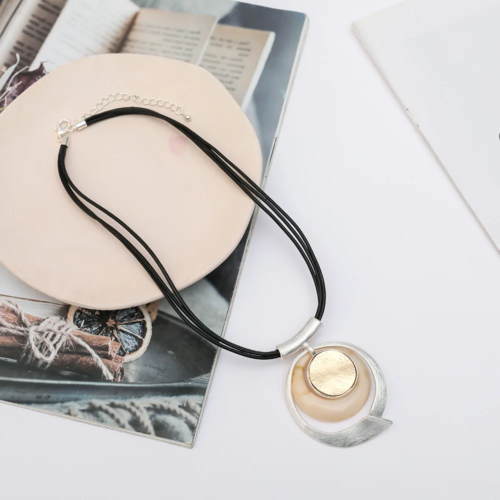 exclusive supply for popular foreign trade European and American metal jewelry fashion high-end jewelry acce