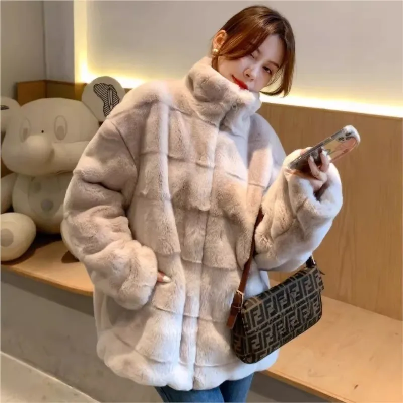 New stand-up collar zipper women's square plush top mixed fur coat