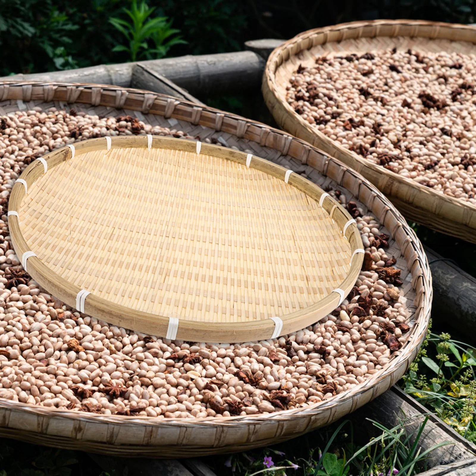 

Bamboo Sieve 42cm Beige Round Woven Tray Reusable Food Baskets Handmade Bamboo Basket for Kitchen Home Decor