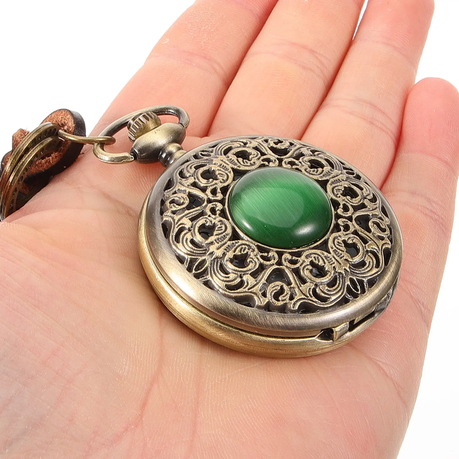 

Ретро-часы в винтажном стиле, прочная металлическая конструкция, легкие, портативные, подходят для всех возрастов, модный аксессуар унисекс.