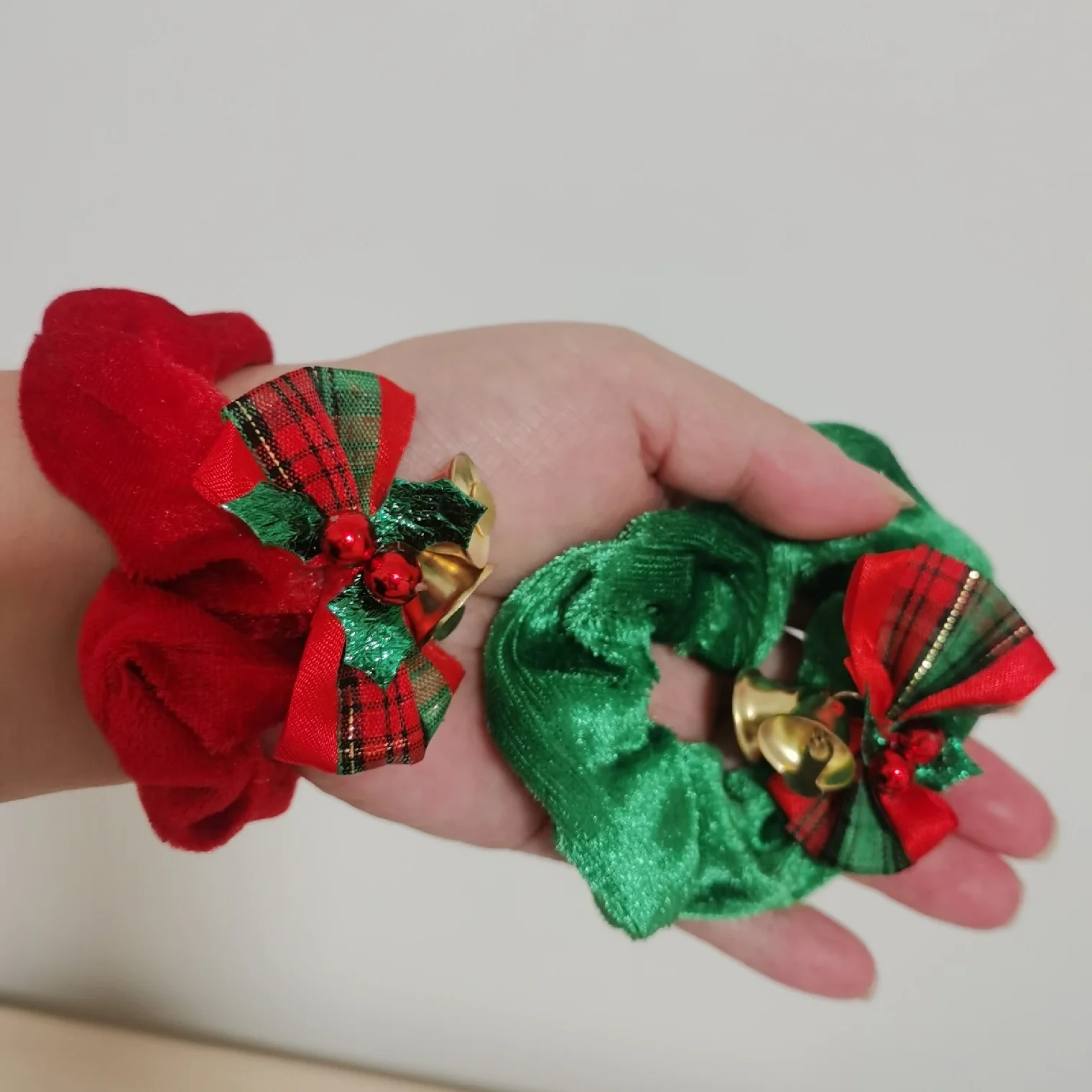 Dickdarm-Stirnband, Pferdeschwanz, Gummiband